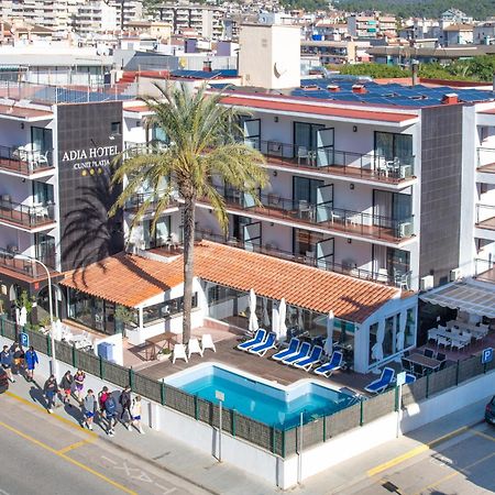 Adia Hotel Cunit Playa Екстер'єр фото