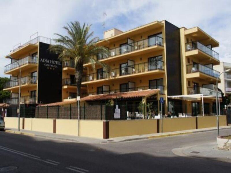 Adia Hotel Cunit Playa Екстер'єр фото