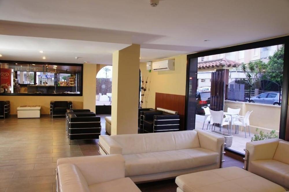 Adia Hotel Cunit Playa Екстер'єр фото