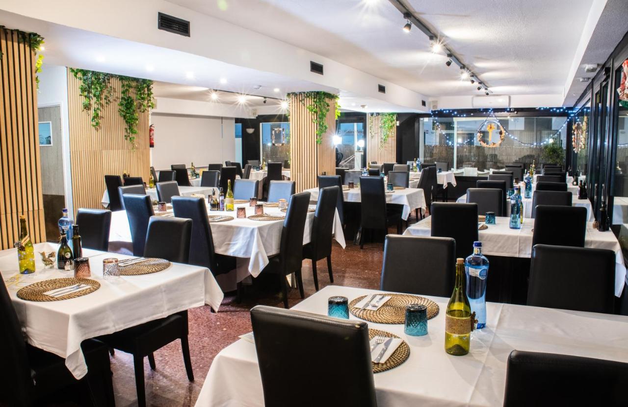 Adia Hotel Cunit Playa Екстер'єр фото
