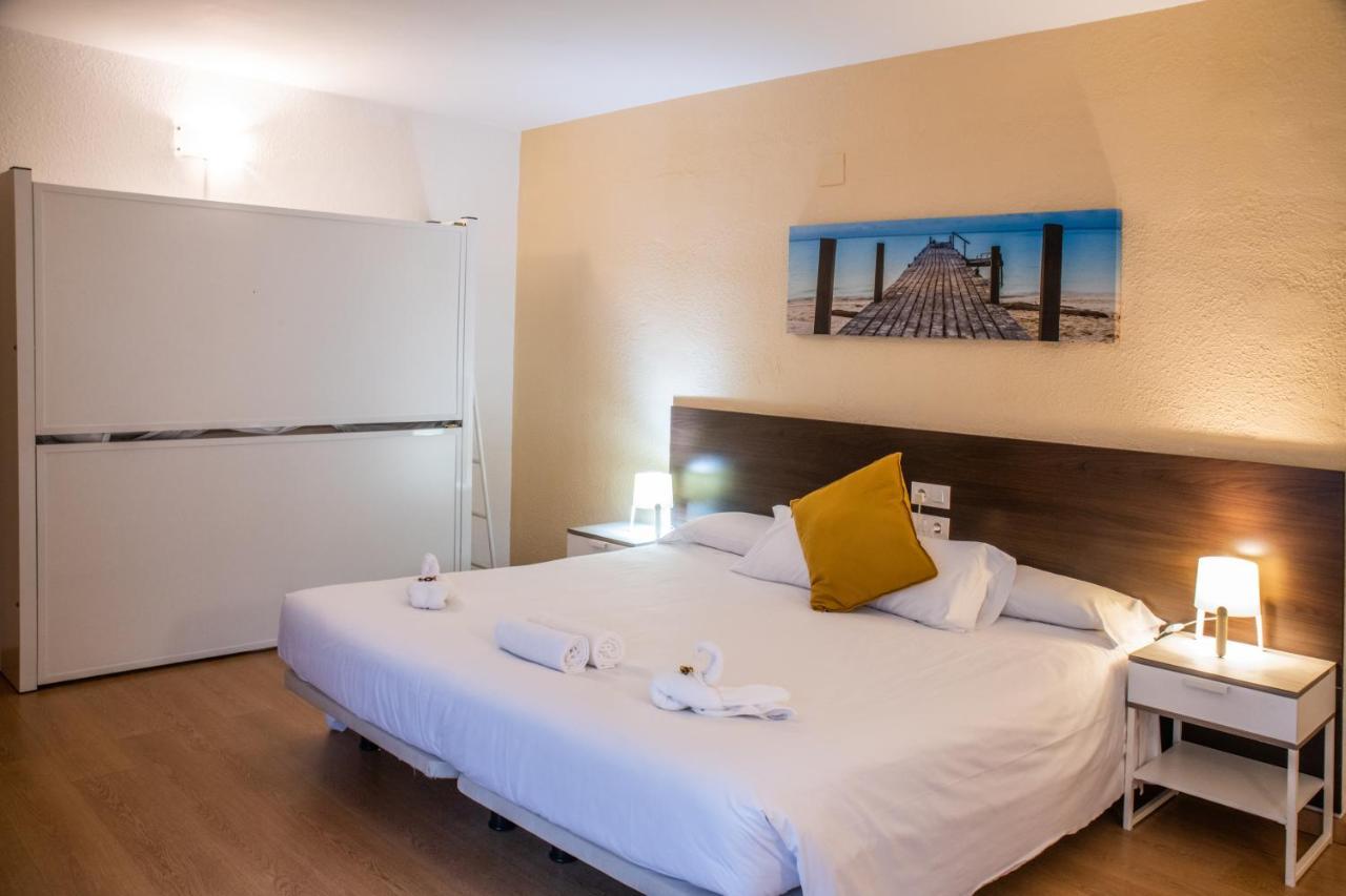 Adia Hotel Cunit Playa Екстер'єр фото